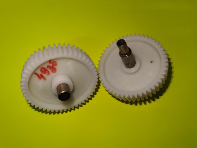 Шестерёнка для мясорубки DELTA-76мм 6гр. под шнек (49зуб) 50F