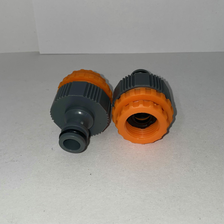 Штуцер резьбовой универсальный 1х3/4x1/2 HYA19