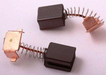 Щетки Интерскол ДП-1900 22.04.03.01.00