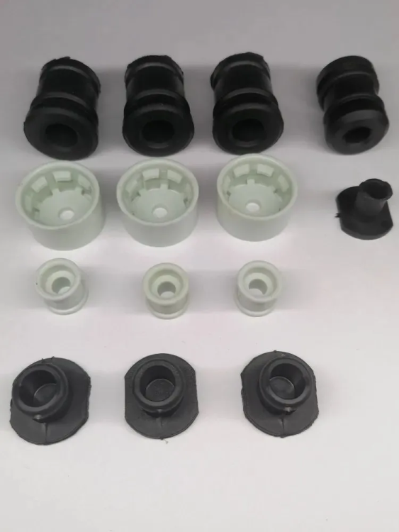 Амортизаторы MS210,230,250,290,310,390 комплект 1300141