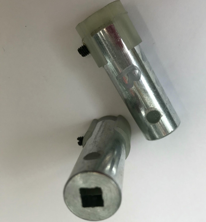 Переходник с двигателя на вал для электрокосы (с верхним двигателем) 010238(B)