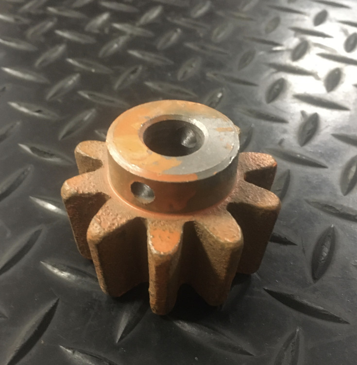 Шестерня для бетонки 10б