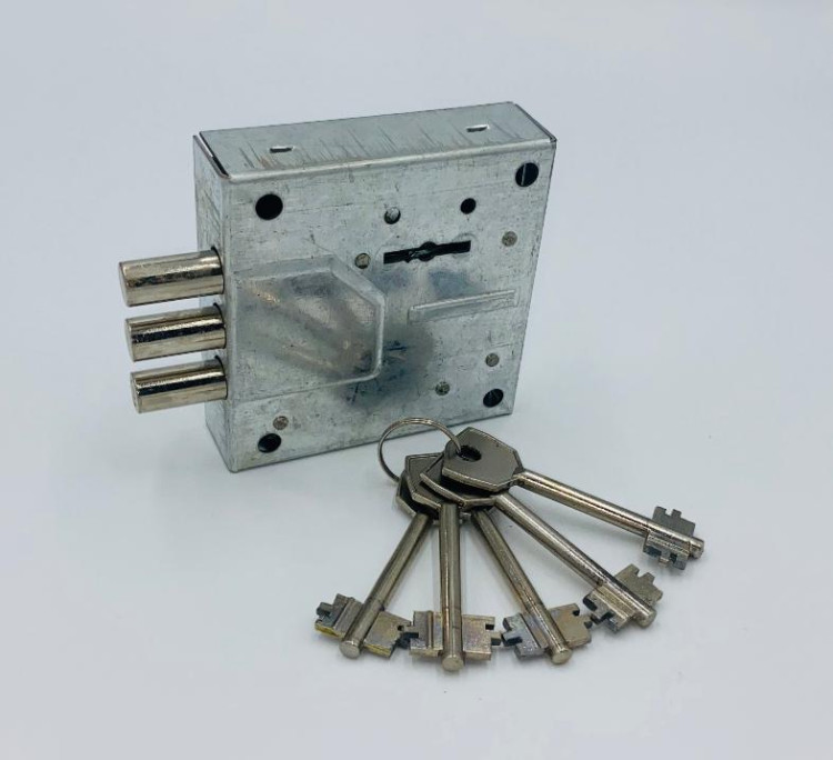 Замок сейфовый 5082 (тип САМ) 5 кл.