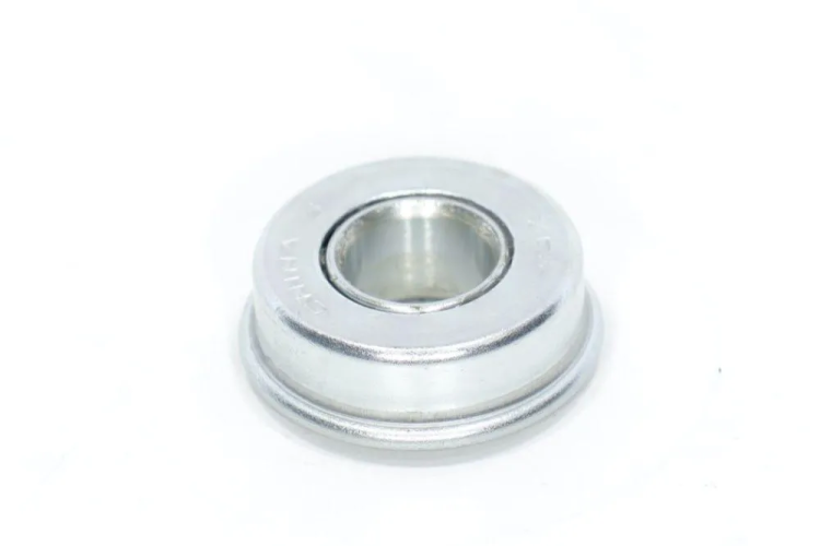 Подшипник колеса EM/GC/GS/LM/LMH 12,7х28,6х11(7,5) с буртиком, с сальником 30410810101000