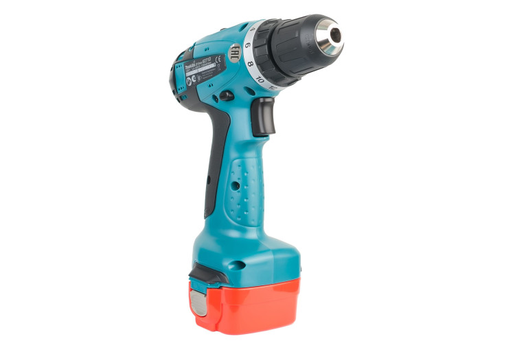 Дрель аккумуляторная Makita 6271 DWPLE