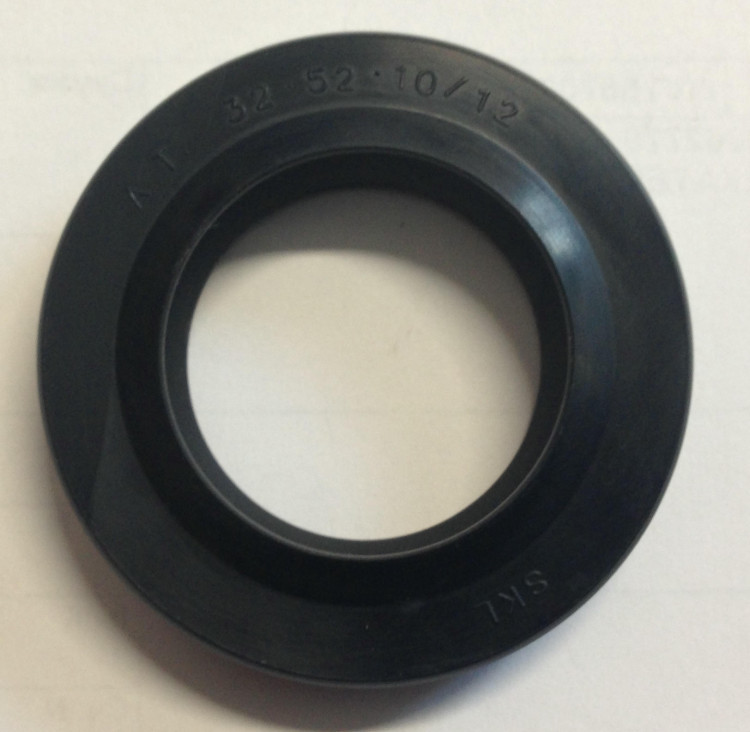 Сальник 32х52х10/12 (Siemens, Siltal) HOZ