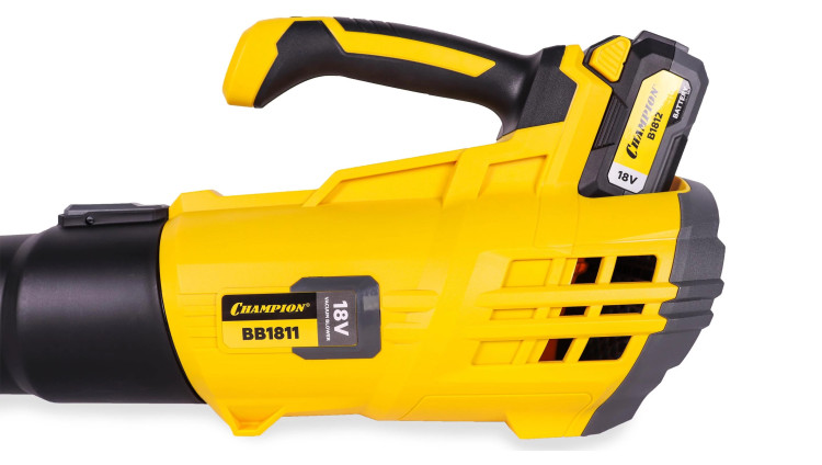 Воздуходувка аккумуляторная CHAMPION BB1811 (18В 4Ач)Li-ion,9кг, без Акб и Зу