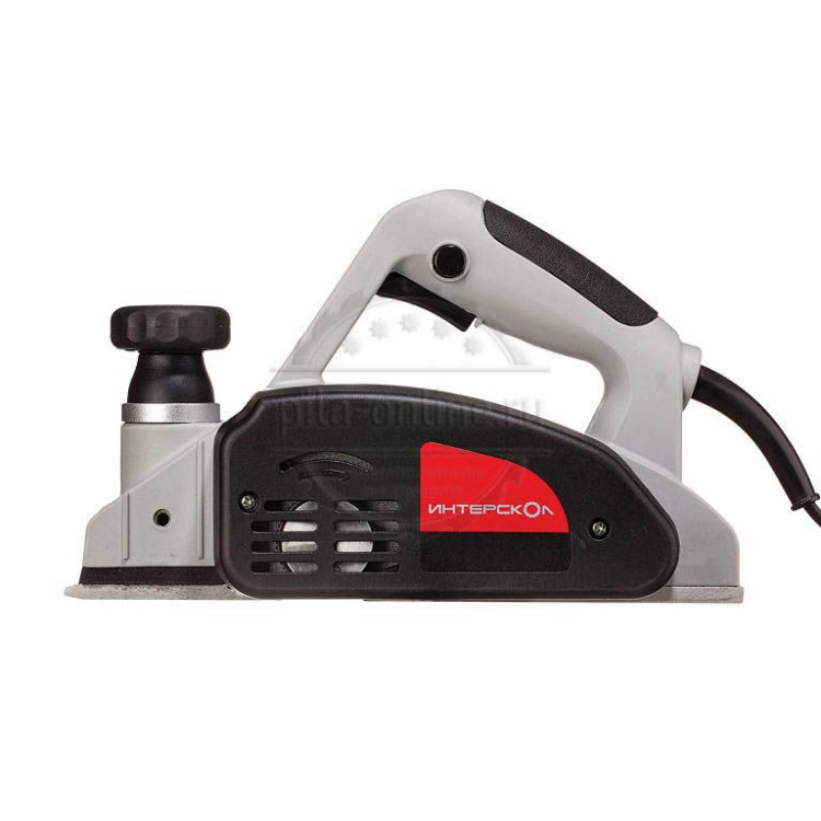 Рубанок Интерскол Р-82/710М