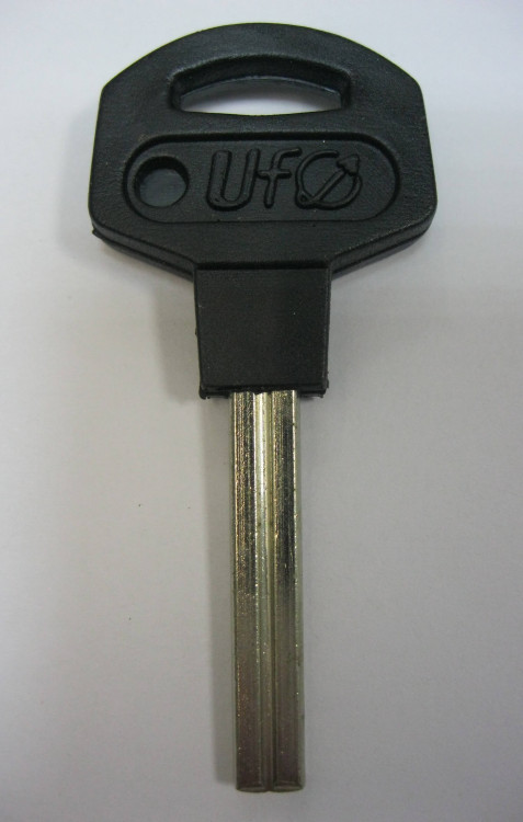 Заготовка для ключа UF "solex" паз ПЛАСТИК