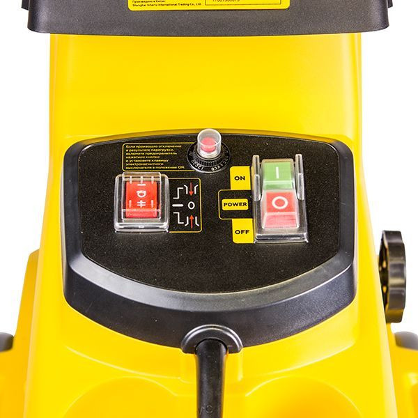 Измельчитель садовый электрический CHAMPION SH280