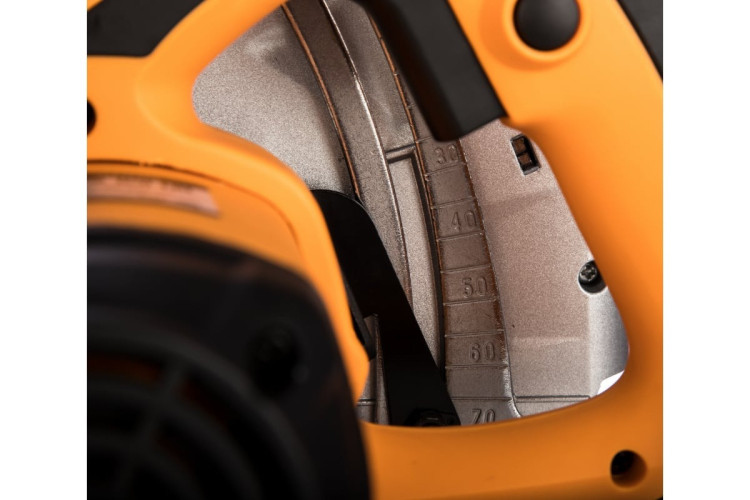 Дисковая пила Вихрь ДП-210/2000