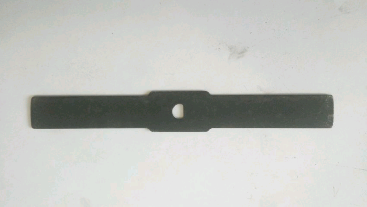 Нож к зернодробилке Колос нов.