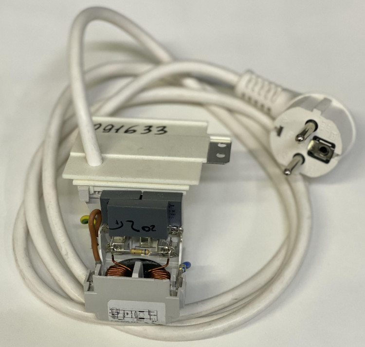 Фильтр ФПС шумоподавления 091633 INDESIT (белый) с проводом питания CAP246UN AR0801