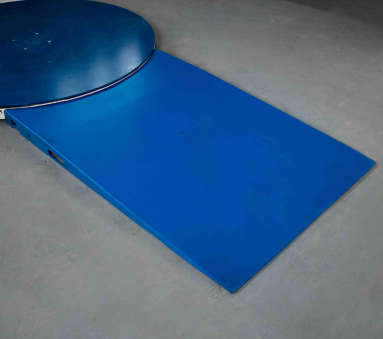 Подъездная рампа для HL-1500