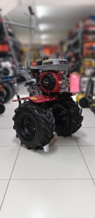 Мотоблок бензиновый Пахарь ТСР820-3РН | 8 л.с |без колес, 3 вперед/1 назад,чугунный редуктор