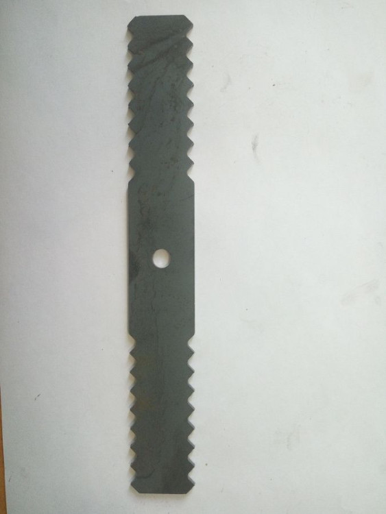 Нож к зернодробилке Фермер 2 зуб. 200мм