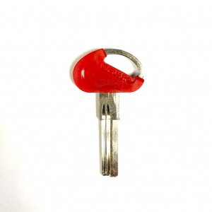 Заготовка для ключа FUARO красный пластик (29*8,75 мм)