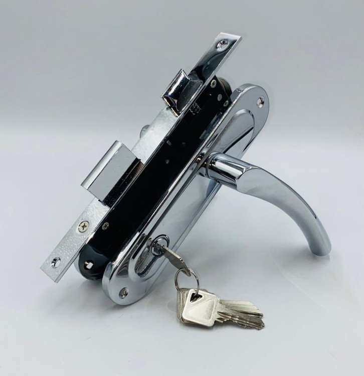 Замок врезной с ручками "LEKSA" 70/76 СР (хром)