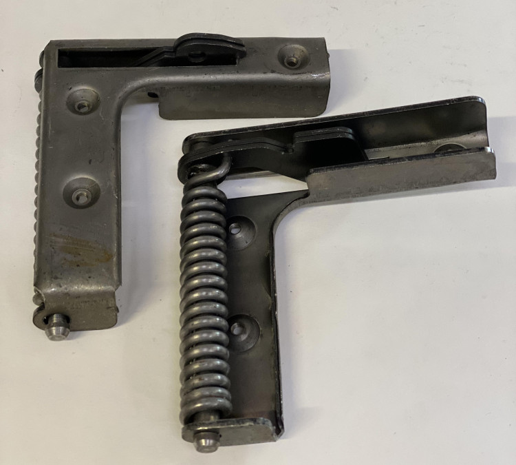 Шарниры для дверки духовки Лысьва- ЭП301СТ, ЭП401СТ, ЭП411СТ, ГП300МС 02121326