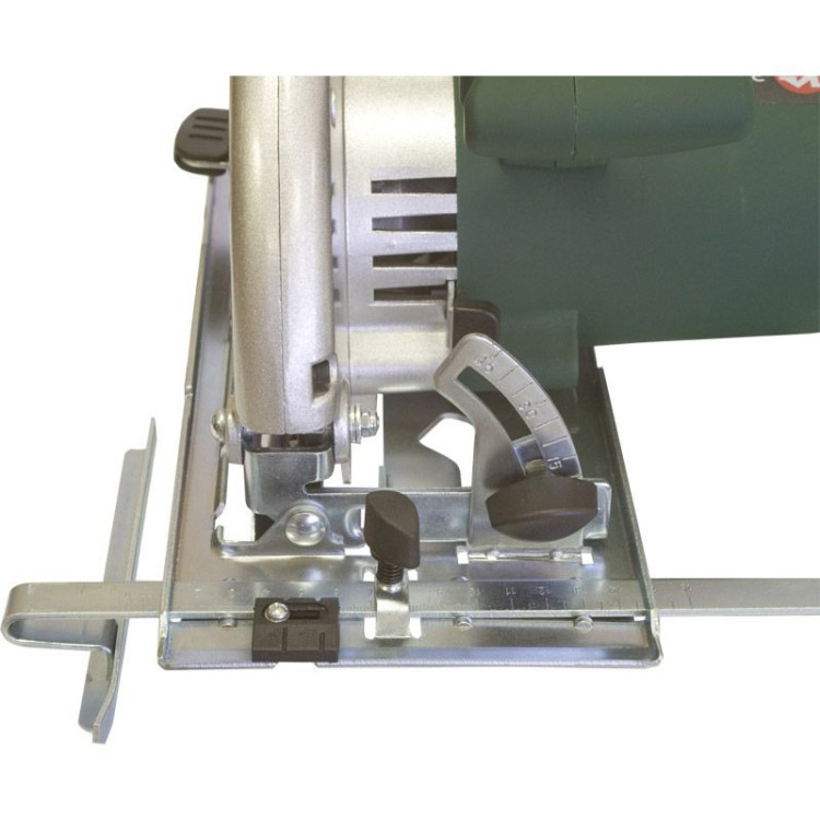 Пила дисковая Калибр ЭПД-1800