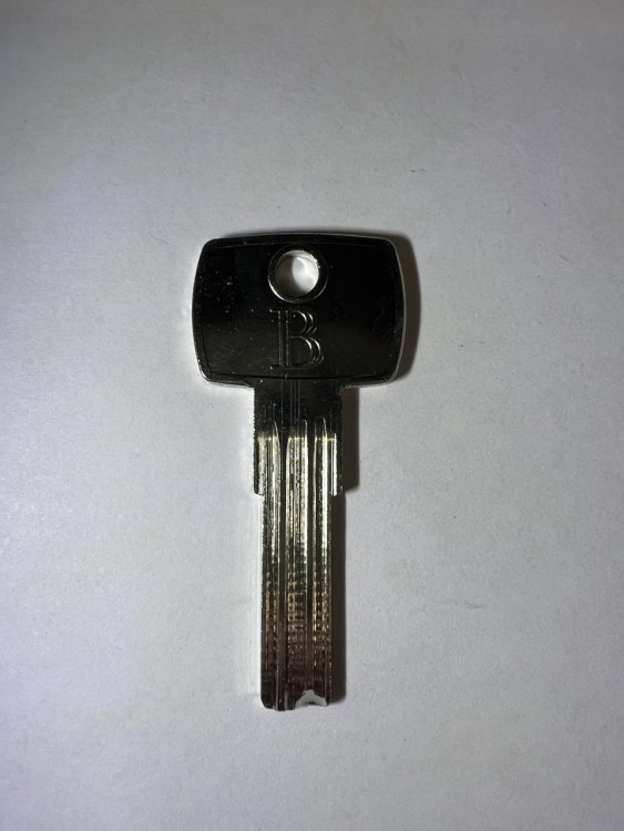 Заготовка для ключей Перфокарта "В"