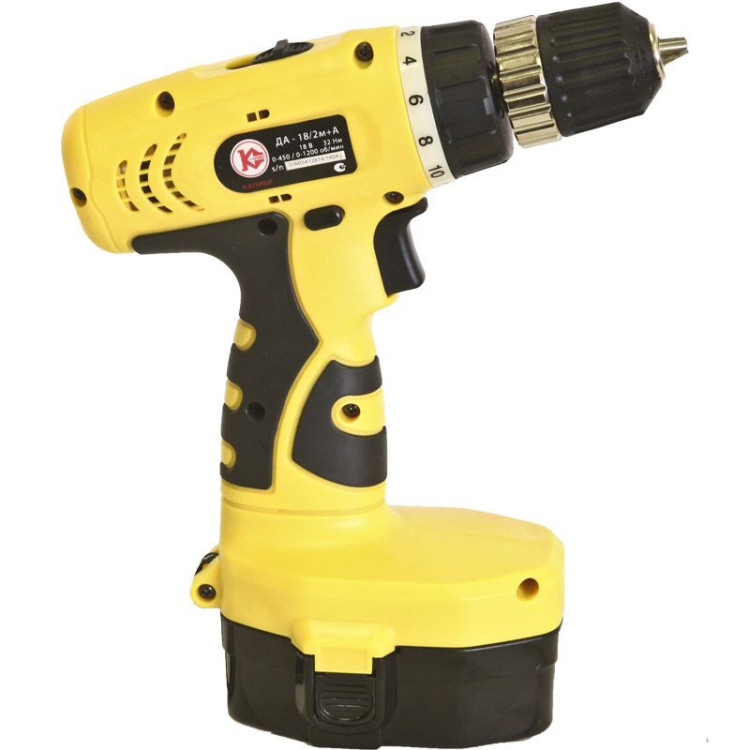 Аккумуляторная дрель-шуруповерт Калибр Мастер ДА-18/2М+А