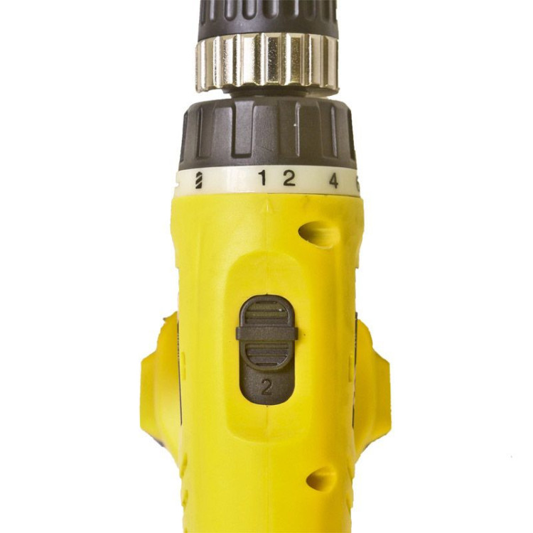 Аккумуляторная дрель-шуруповерт Калибр Мастер ДА-18/2М+А