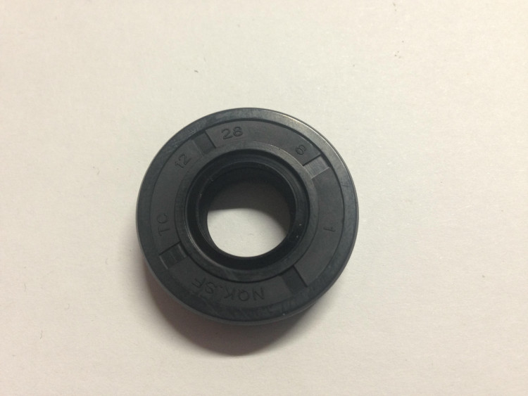 Сальник 12x28x7 HOZ