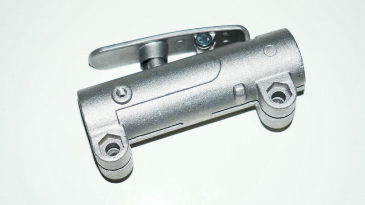 Удлинитель трубы бензокосы (квадрат) 010004A