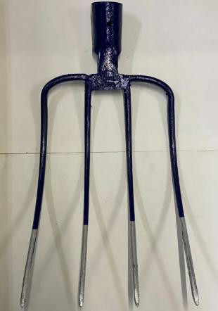 Вилы навозные кованые 4-х зубые (Рельсовая сталь, уп.24шт) SKF102-4T