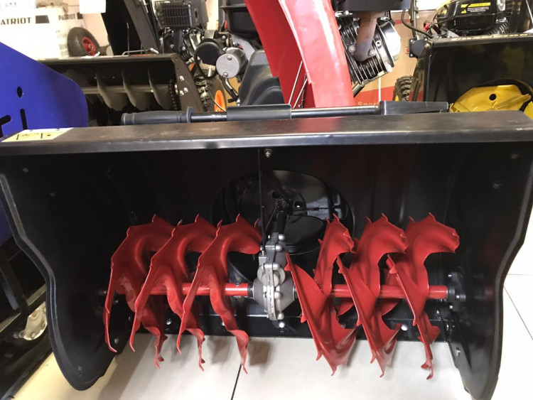 Снегоуборщик бензиновый Forza AC-F-1300E (2020)