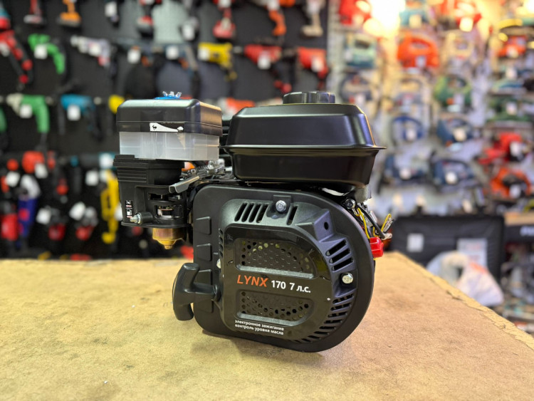 Двигатель LYNX 170 7лс, вал под шпонку 19мм