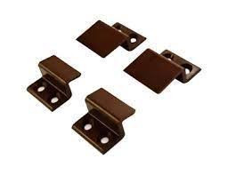 Крепление москитной сетки (КОРИЧН.) ПВХ (комплект 4шт)