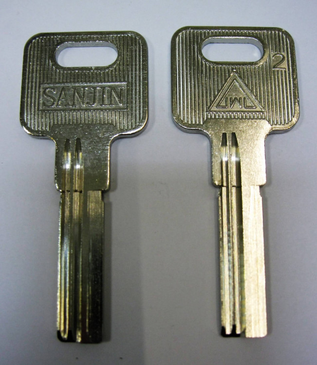 Заготовка ключа JIAWEY (правая)