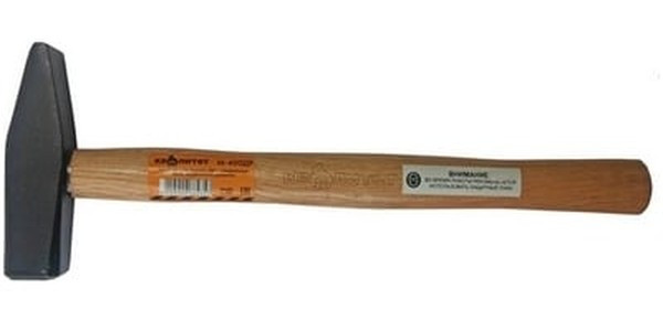 Молоток 200гр слесарный Квалитет M-200ДР