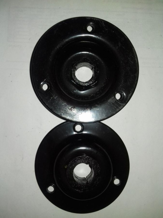 Фланец крепл. вала редукт. к корп. на SATURN 7816D