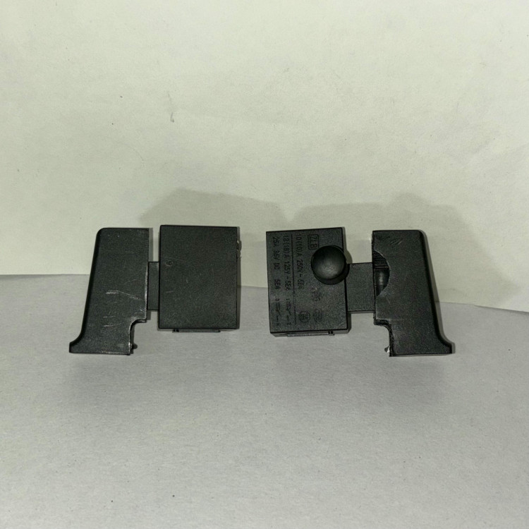 Выключатель №197 Фиолент ПД-3-70 с фиксацией в положении включено HOZ