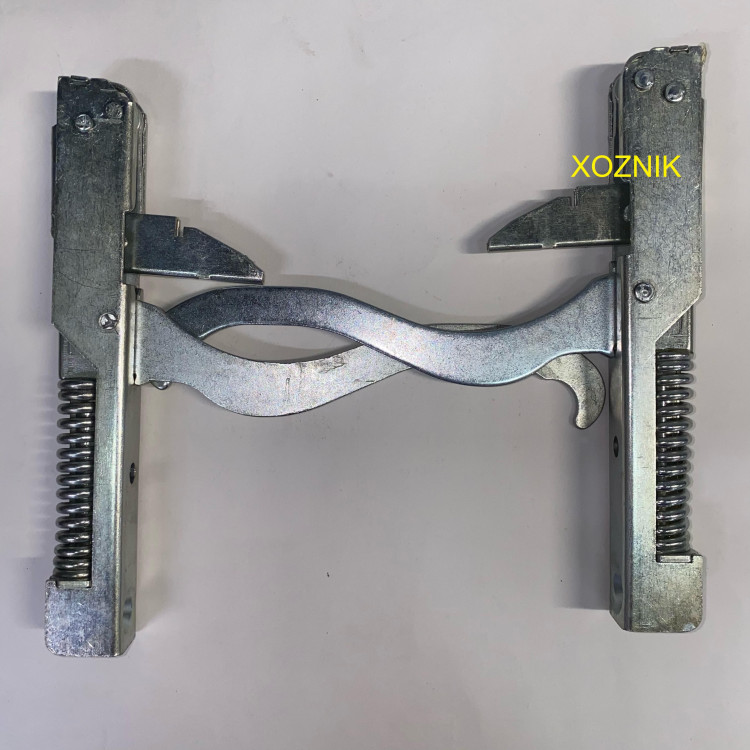 Шарниры для дверки духовки GEFEST- 1100, 3100, 3200, 1140 старого образца 02121327