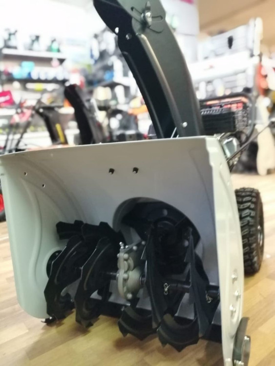 Снегоуборщик бензиновый Энергопром СМБ-Т6.5/570 ЭФ (завод Hus.)