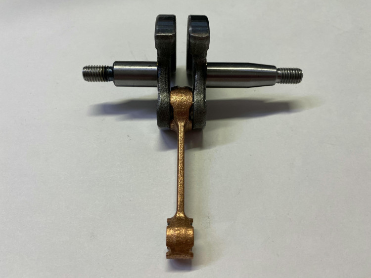 Коленчатый вал Бензокос ТЕХАС 330 CG