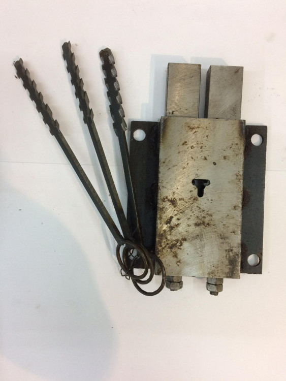 Замок гаражный реечный обратный хода (3кл)