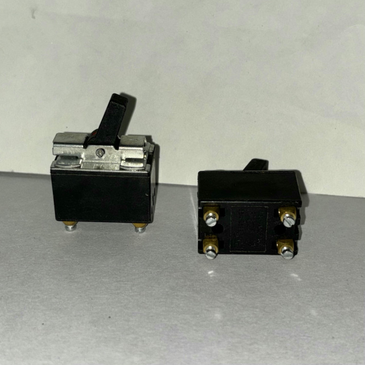 Выключатель №152 УШМ FERM HOZ