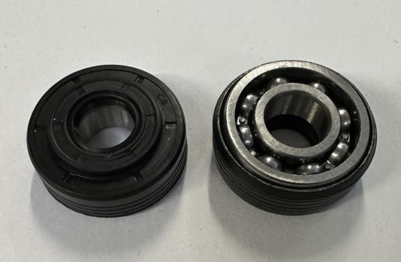 Сальник в комплекте с подшипником коленвала бензопил HUSQVARNA 340/345/350