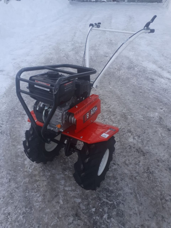 Мотоблок бензиновый BRAIT MKP404W | 7.8 л.с | колеса 19*7-8 Extreme, 4 вперед/2 назад, чугунный реду