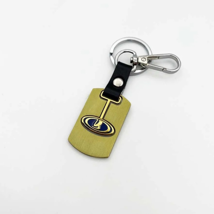 Брелок на ключи "LADA" карабин (золото)