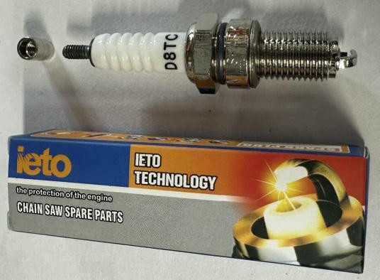 Свеча зажигания D8TC для 4-х тактных мотоциклов, квадроциклов HOZ