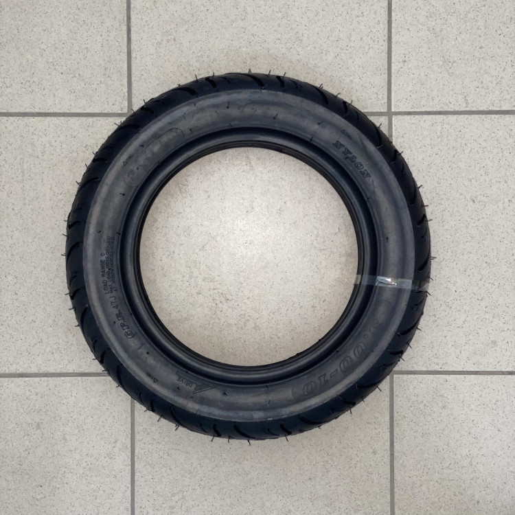 Покрышка для Скутера 3.00-10 (бескамерка)