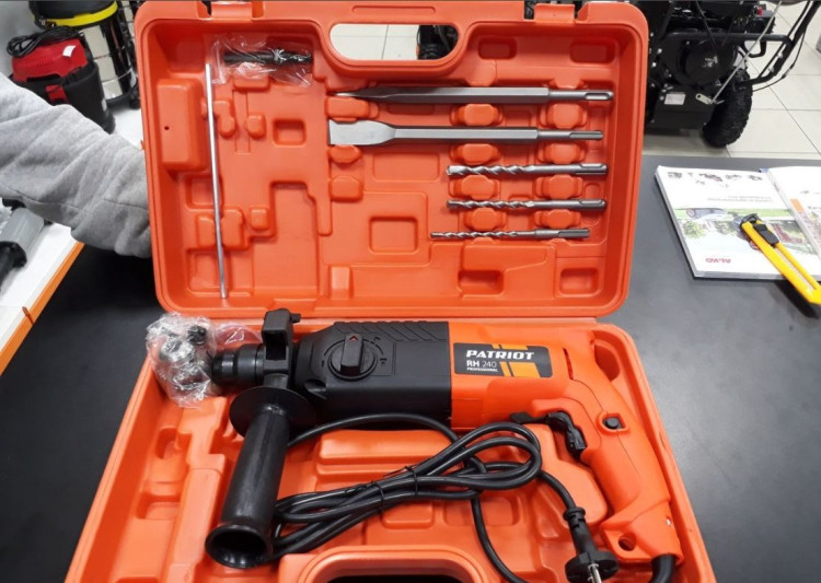 Перфоратор PATRIOT RH240