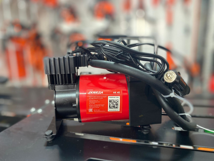 Компрессор автомобильный Победа АК40