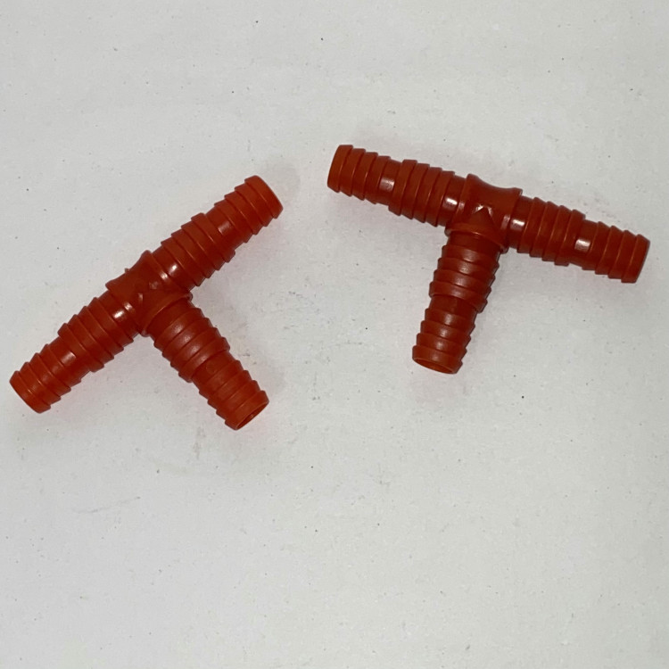 Соединитель для шланга тройник Т-Обрз. (штуцер 1/2x5/8) HYA51